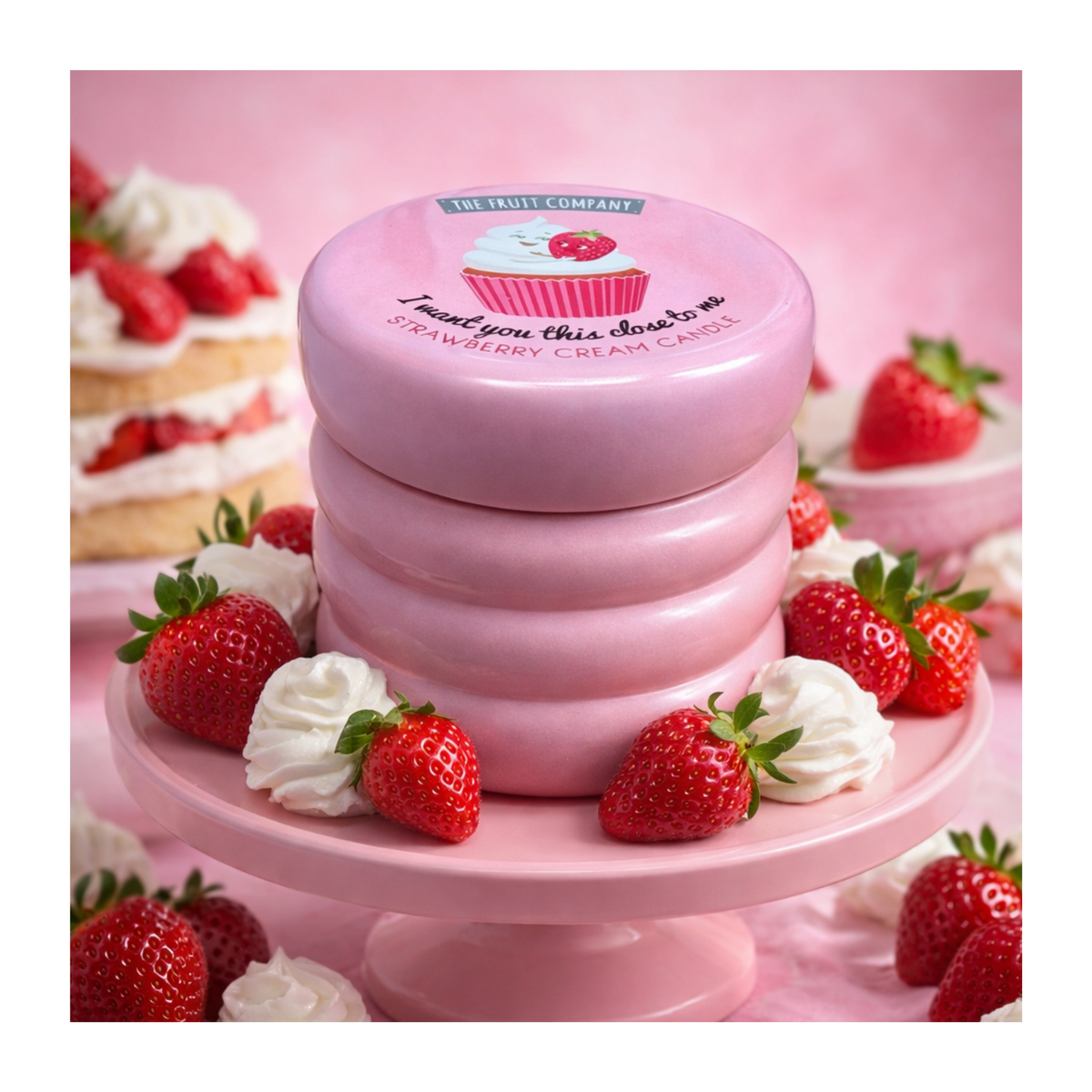 🍓 Bougie Parfumée Fraise Chantilly – The Fruit Company 🤍